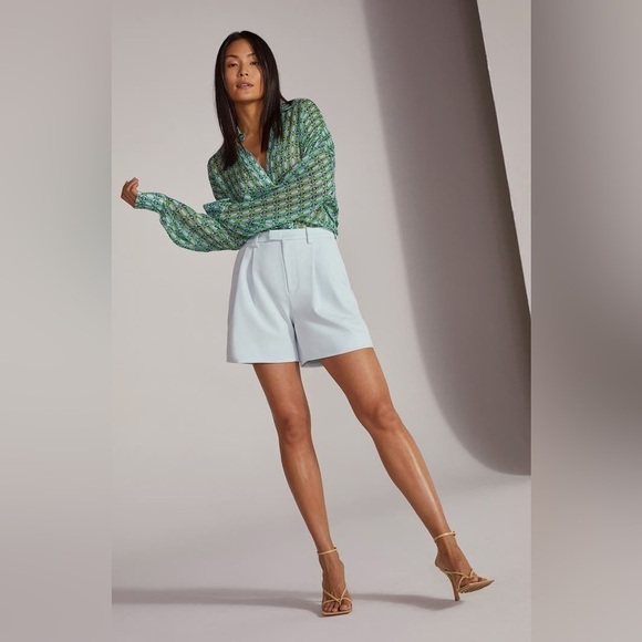 Favorite Daughter Pants - Favorite Daughter 🩵 Light Blue Agnes Short size 4